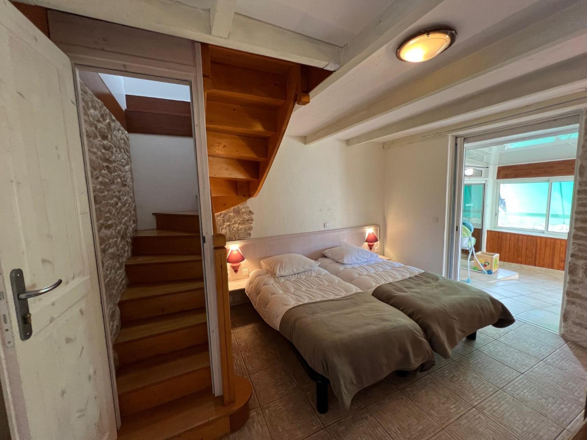L'Oustaou Castellane Hostel ภายนอก รูปภาพ